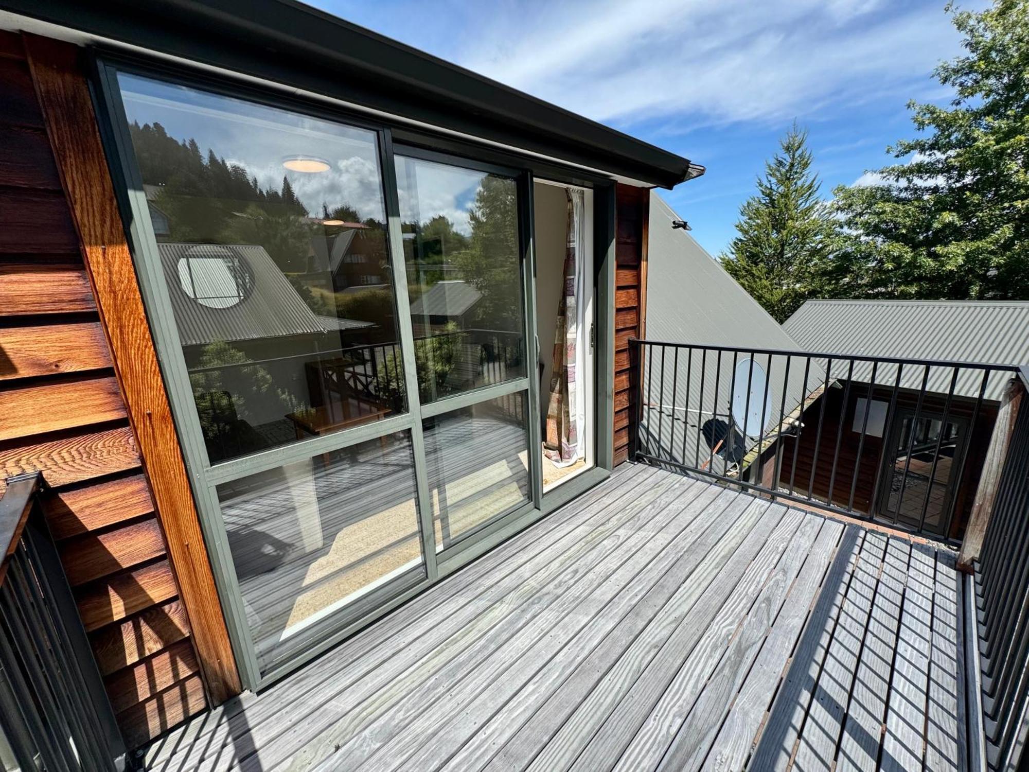 26 Caverhill Close ハンマー・スプリングス エクステリア 写真