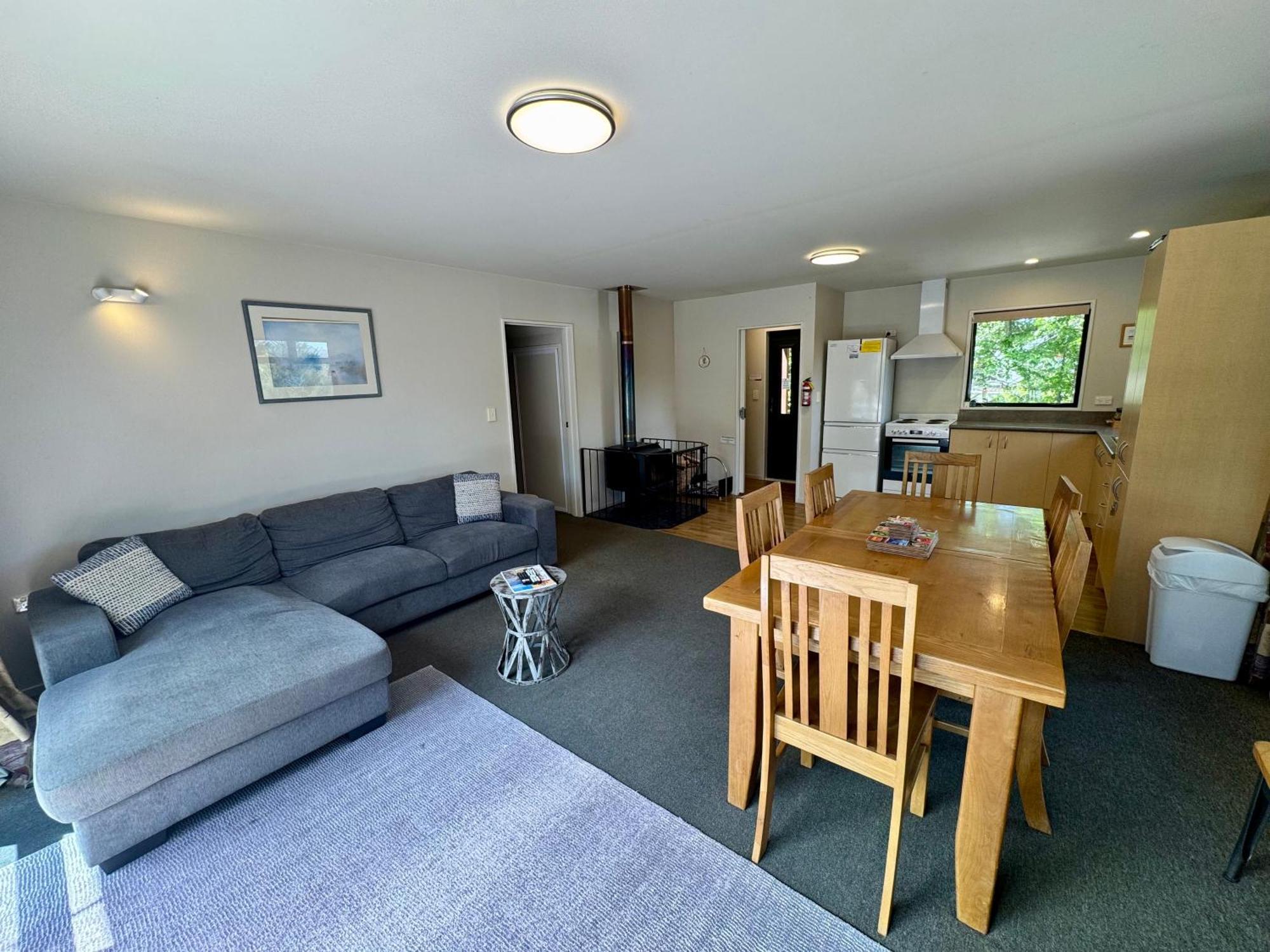 26 Caverhill Close ハンマー・スプリングス エクステリア 写真